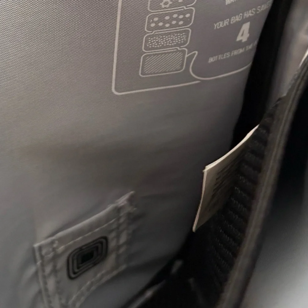 HP Classic Black Laptop Bag
